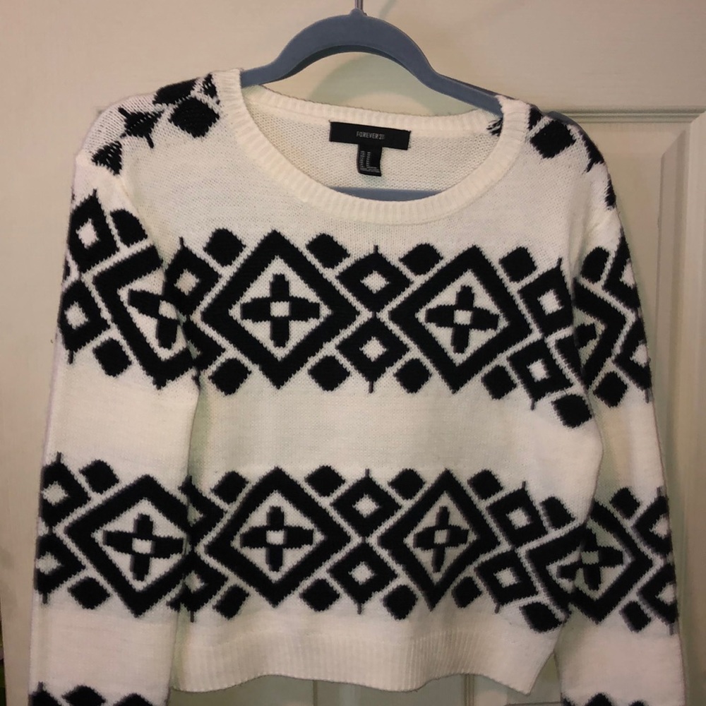 Thick knitted crop